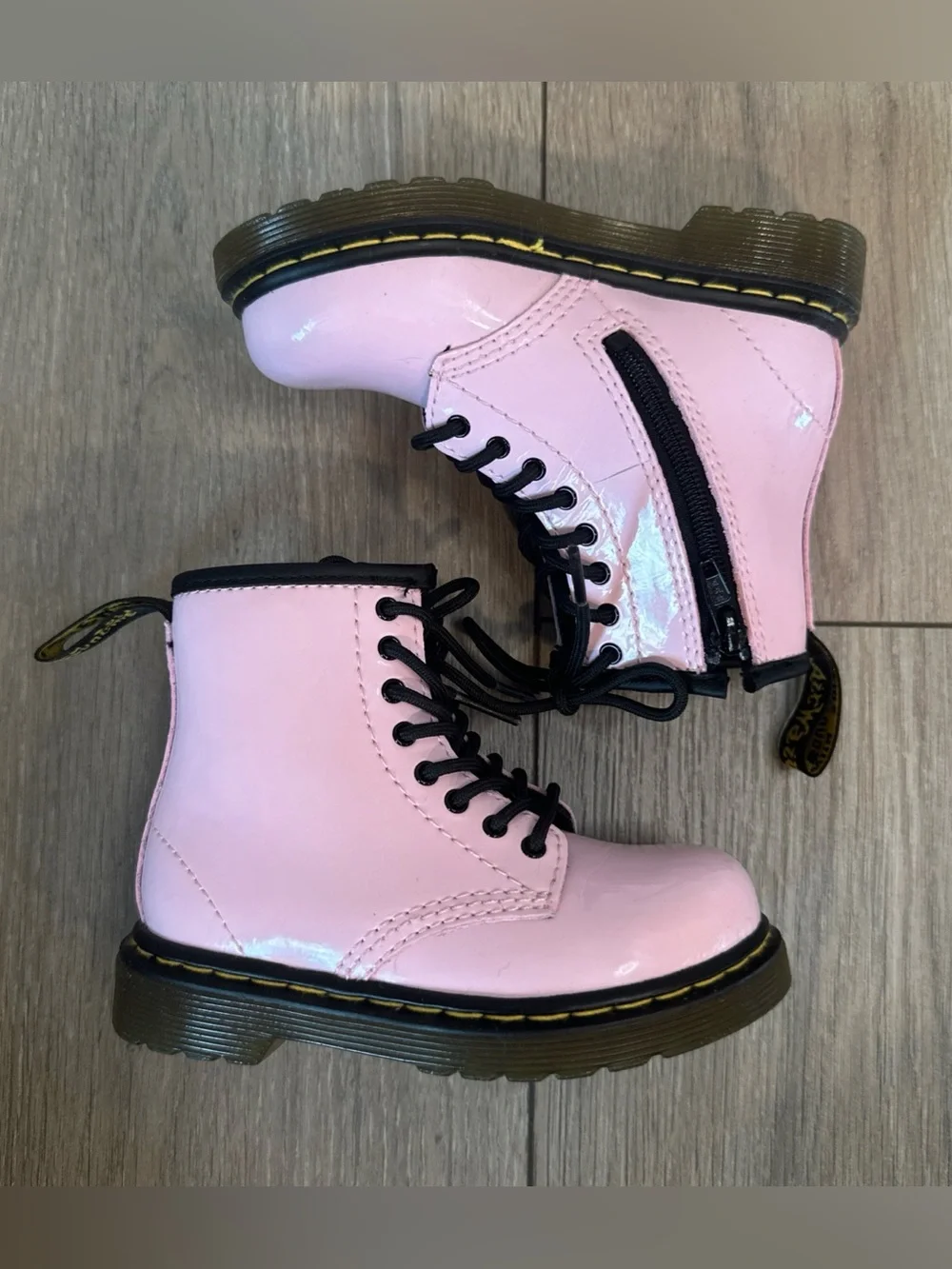 Dr. Martens Kids Pink Patent Lace-Up Boots